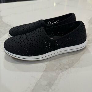 Clark’s Cloudsteppers Breeze Emily Slip On Casual Shoes Women’s 8M Black Comfort